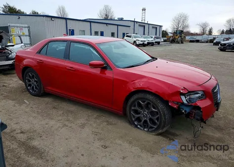 2016 Chrysler 300 S z USA, uszkodzony, nr VIN 2C3CCAGG9GH352369